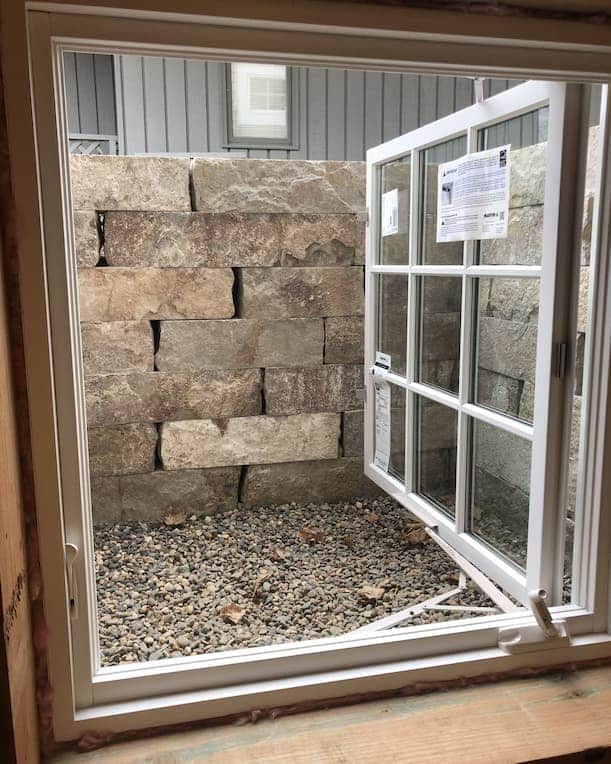 casement egress window